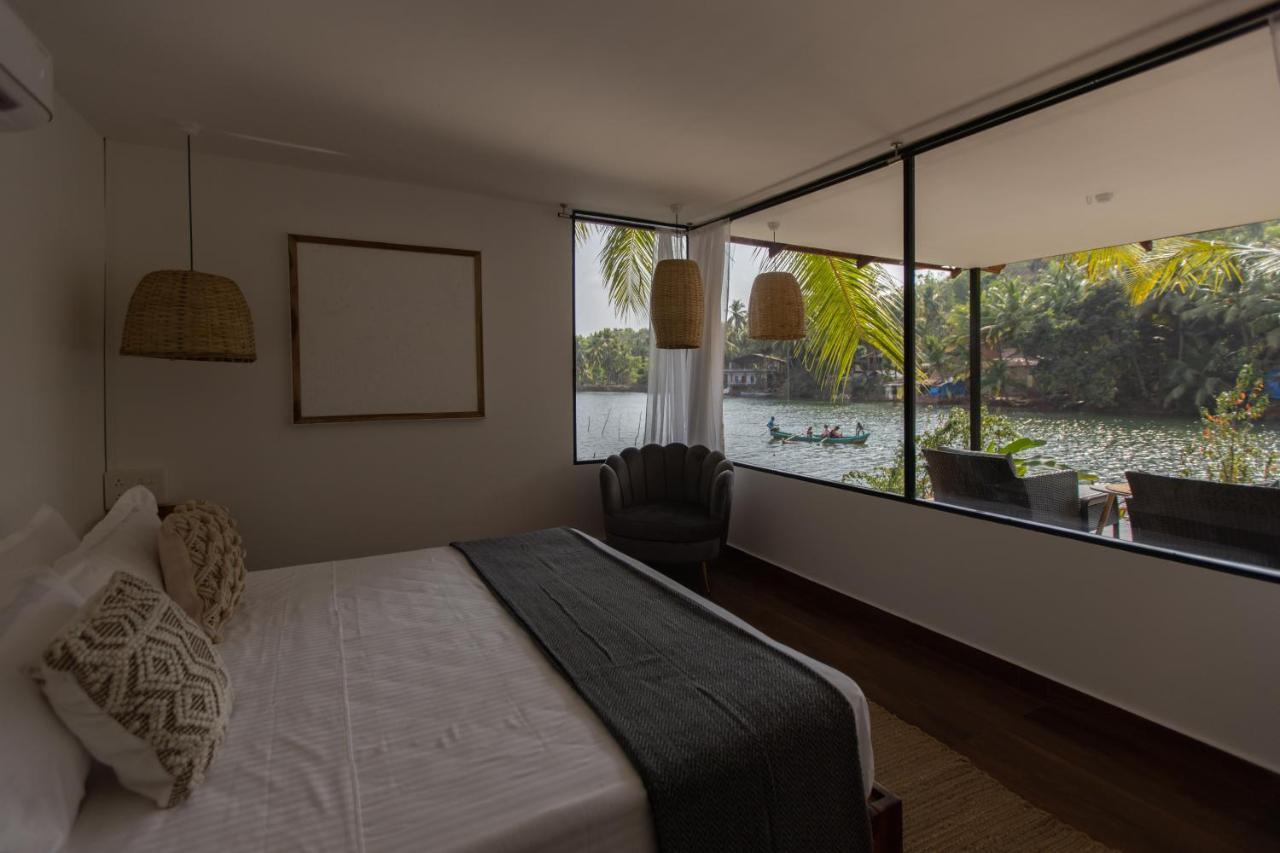 Pont Bleu Suites Riverside & Pool Canacona Esterno foto