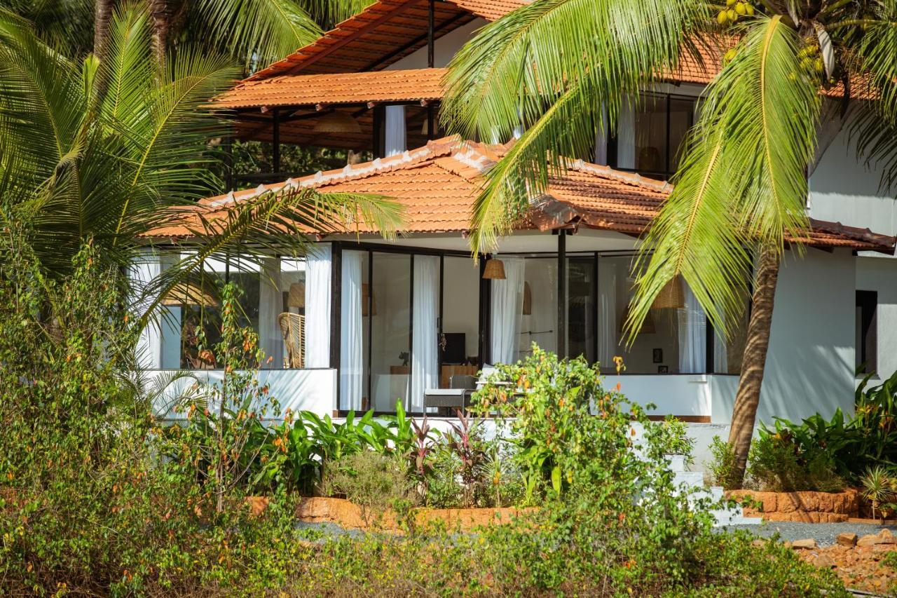 Pont Bleu Suites Riverside & Pool Canacona Esterno foto