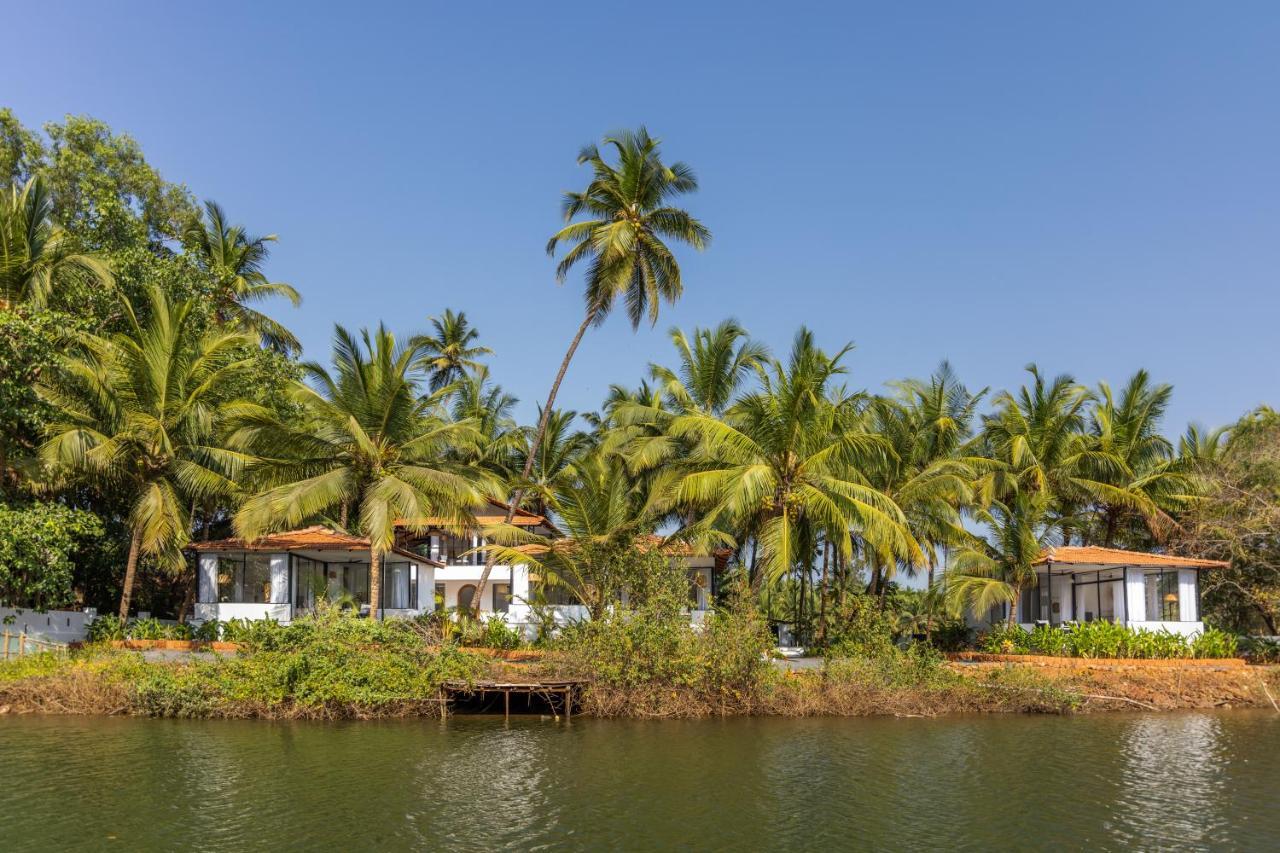 Pont Bleu Suites Riverside & Pool Canacona Esterno foto