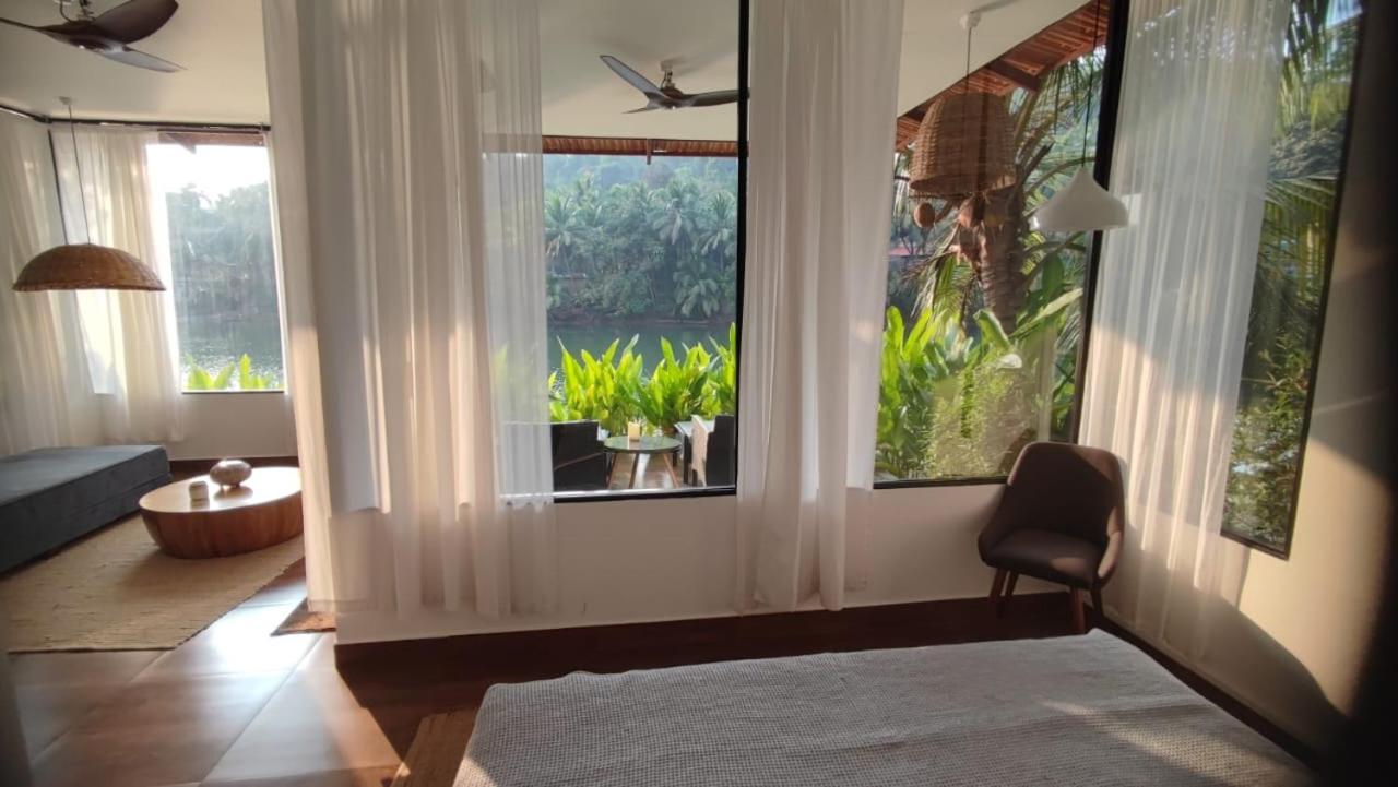 Pont Bleu Suites Riverside & Pool Canacona Esterno foto