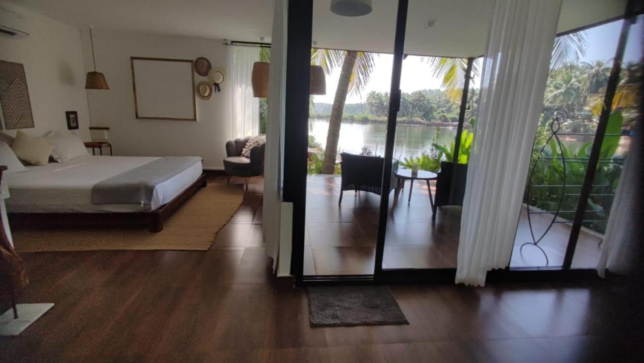 Pont Bleu Suites Riverside & Pool Canacona Esterno foto