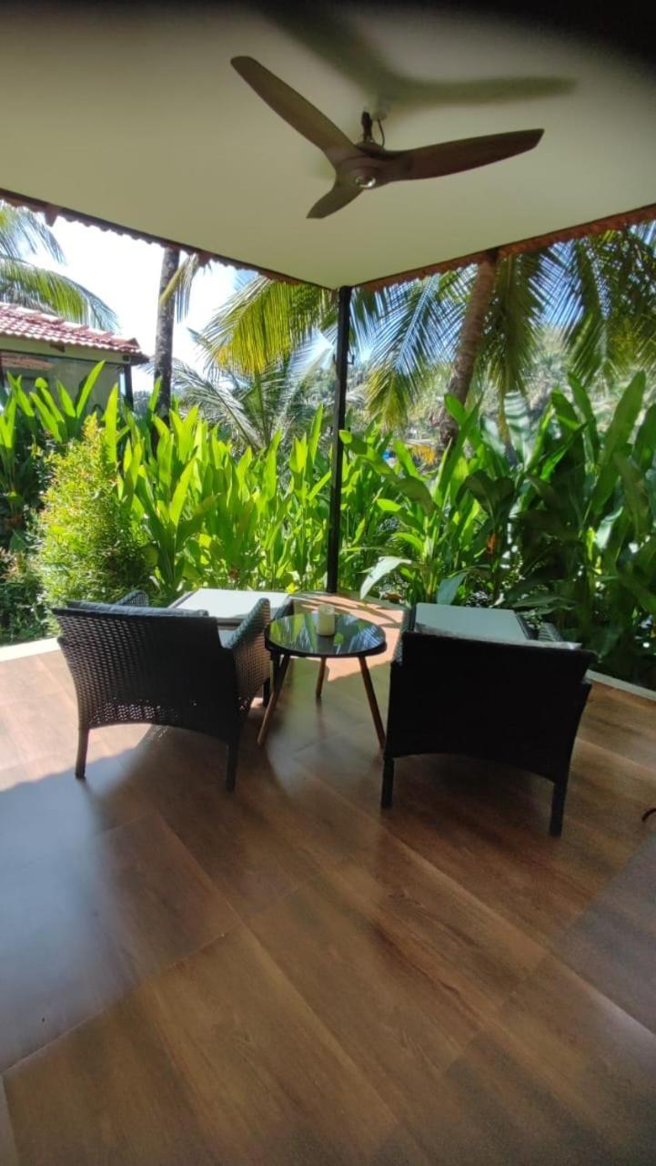 Pont Bleu Suites Riverside & Pool Canacona Esterno foto
